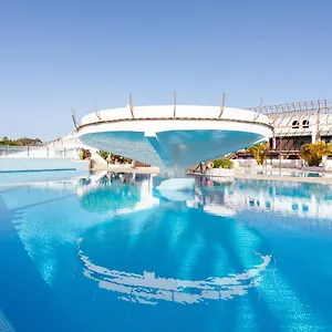 https://home2book-comfy-costa-del-silencio-pool-terrace.adeje-hotels.com